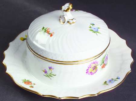 Light Saxon Flower Round Covered Butter