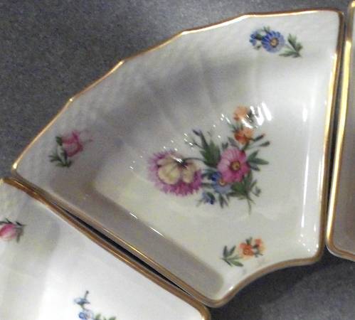 Light Saxon Flower Lazy Susan-Side Dish