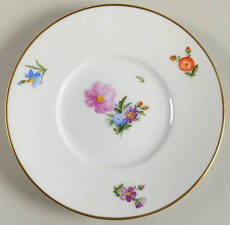 Light Saxon Flower Bread & Butter Plate