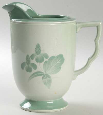 Nils Green 24 Oz Pitcher