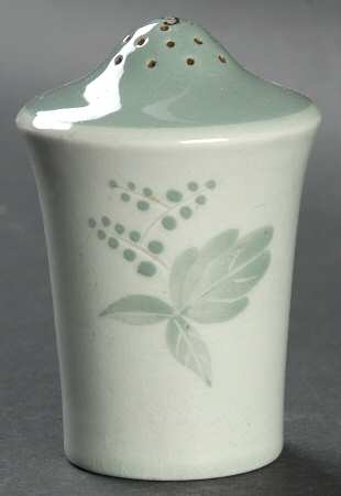 Nils Green Pepper Shaker