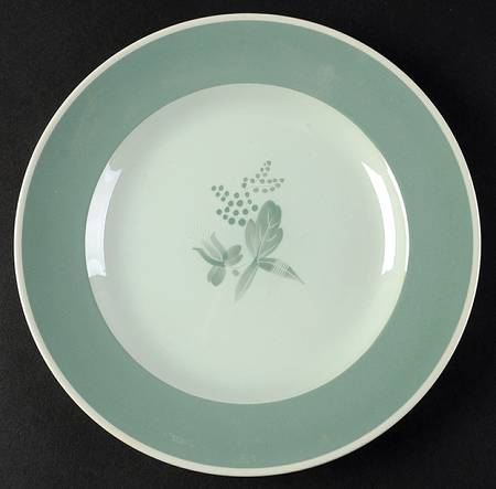 Nils Green Luncheon Plate