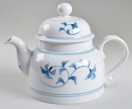Noblesse Teapot & Lid