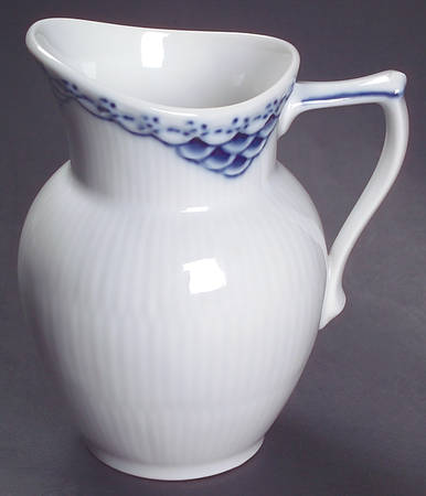 Princess Blue Creamer
