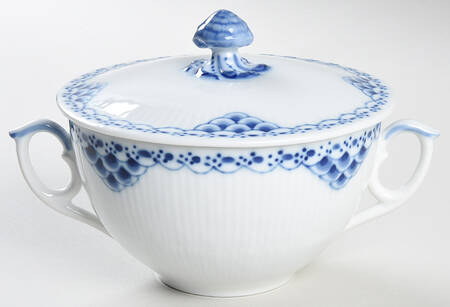 Princess Blue Cream Soup Bowl & Lid Set