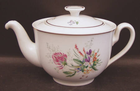 Primavera Teapot & Lid