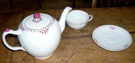 Princess Royal Purple Teapot & Lid
