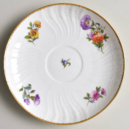 Saxon Flower (1221) Saucer for Flat Cup