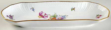 Saxon Flower (1221) Oblong Cake Plate