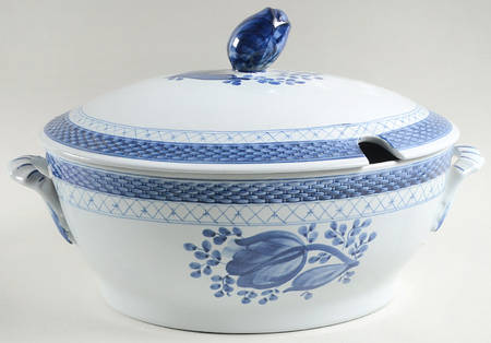 Tranquebar Blue (Rim, Wide Lattice Band) Oval Tureen & Lid