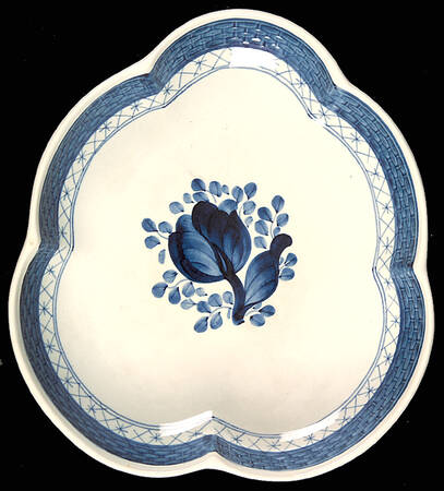 Tranquebar Blue (Rim, Wide Lattice Band) Pickle Dish