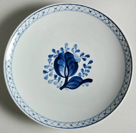Tranquebar Blue (Rim, Narrow Lattice Band) Coupe Bread & Butter Plate