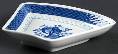 Tranquebar Blue (Rim, Wide Lattice Band) Side Section for 9 Pc Lazy Susan