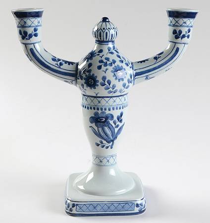 Tranquebar Blue (Rim, Wide Lattice Band) Double Light Candlestick