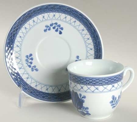 Tranquebar Blue (Rim, Wide Lattice Band) Flat Cup & Saucer Set