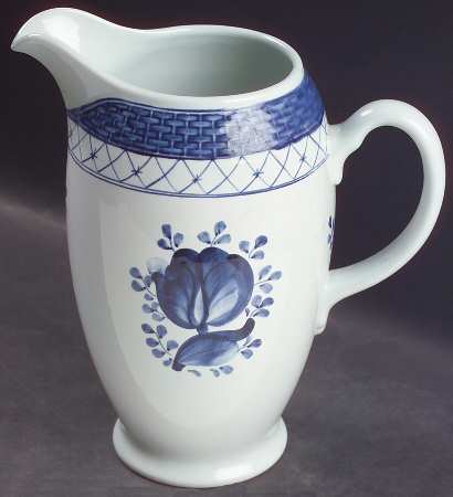 Tranquebar Blue (Rim, Wide Lattice Band) 40 Oz Pitcher