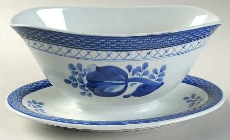 Tranquebar Blue (Rim, Wide Lattice Band) Gravy Boat with Attached Underplate