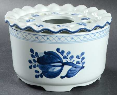 Tranquebar Blue (Rim, Wide Lattice Band) 2 Piece Warmer Stand