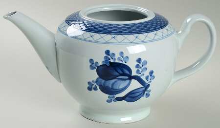 Tranquebar Blue (Rim, Wide Lattice Band) Teapot No Lid