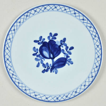 Tranquebar Blue (Rim, Narrow Lattice Band) Trivet