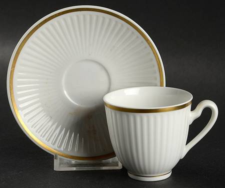 Tunna (Ribbed) Footed Demitasse Cup & Saucer Set