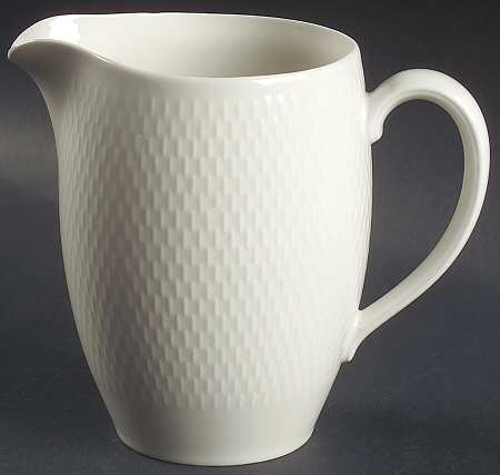 Wheat 22 Oz Pitcher