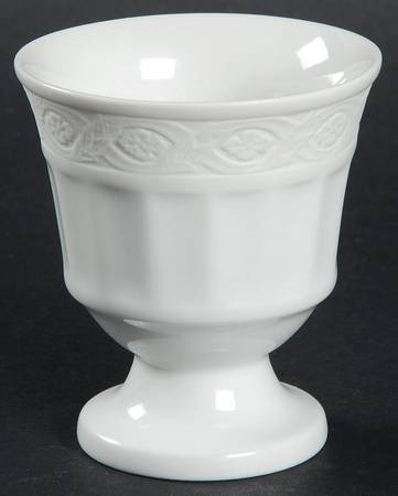 White Fan Single Egg Cup