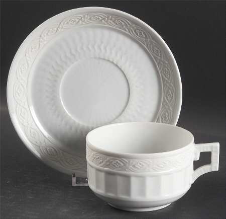 White Fan Oversized Cup & Saucer Set