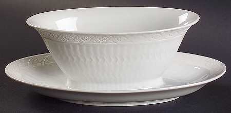 White Fan Gravy Boat with Attached Underplate