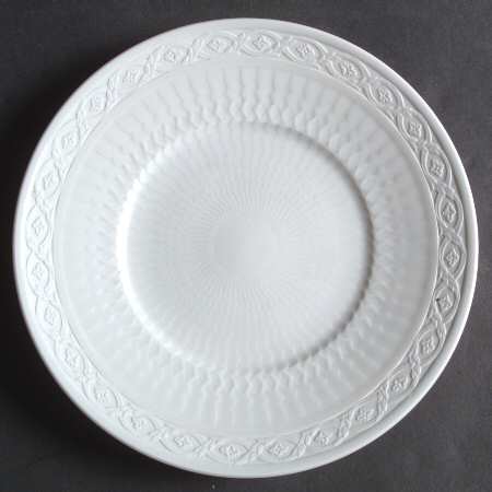 White Fan Salad/Dessert Plate