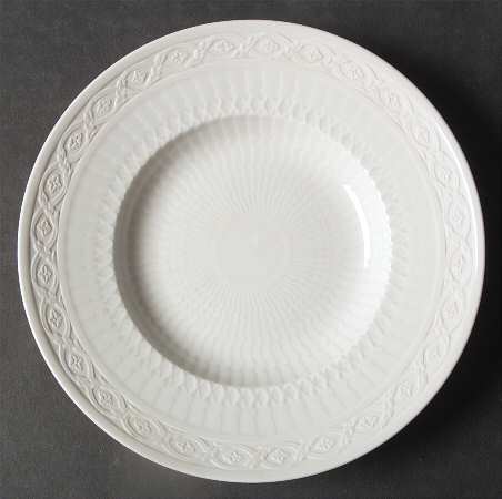 White Fan Salad/Dessert Plate