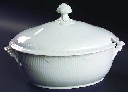 White Half Lace Tureen & Lid