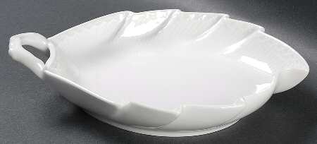 White Half Lace Leaf Shaped Dish