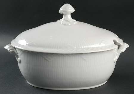 White Half Lace Tureen & Lid