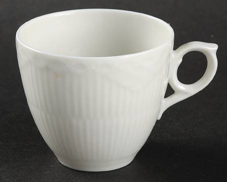 White Half Lace Flat Demitasse Cup