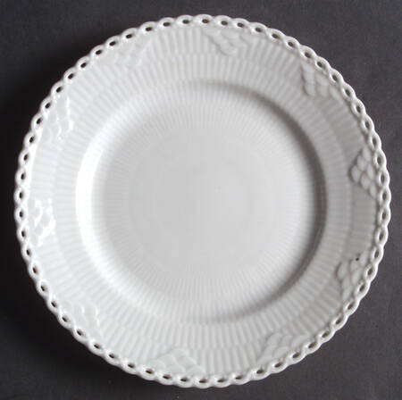 White Full Lace Bread & Butter Plate