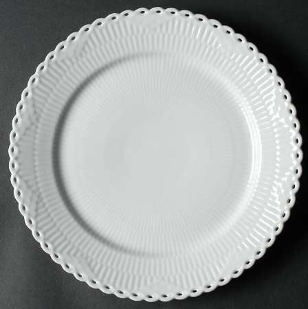 White Full Lace Dinner Plate