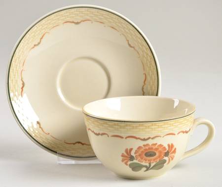 Zinnia Flat Cup & Saucer Set