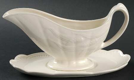 Wheat (Cream) Gravy Boat & Underplate