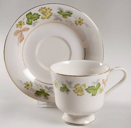 Alyson Footed Cup & Saucer Set