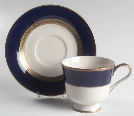 Baronet Footed Cup & Saucer Set