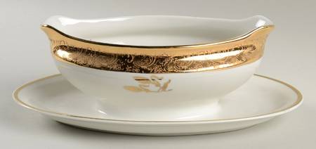 RCS1 Gravy Boat with Attached Underplate