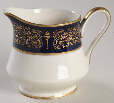 Regal Creamer