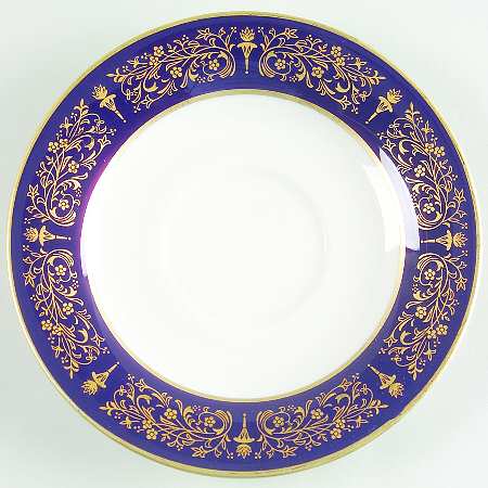 Regal Saucer
