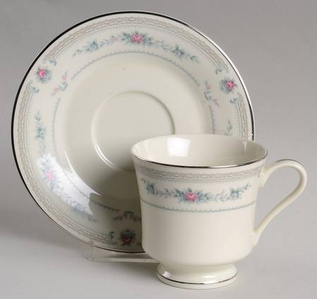 Serenity Footed Cup & Saucer Set
