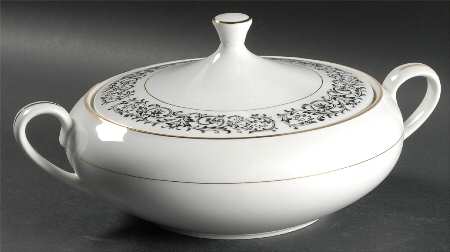 Seville Round Covered Vegetable