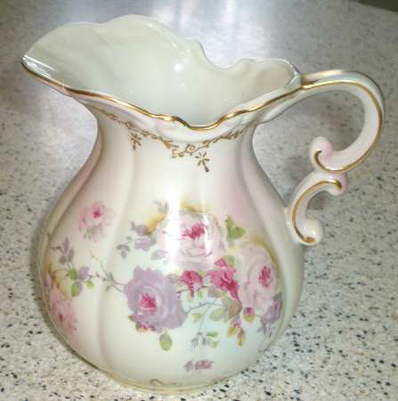 Chantilly Rose 16 Oz Pitcher