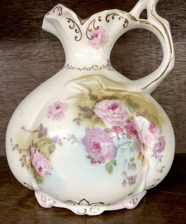 Chantilly Rose Pitcher