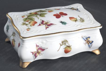 Spring Time Cigarette Box & Lid