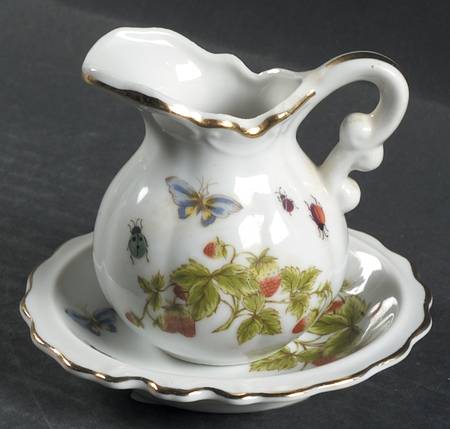 Spring Time 4 Oz Pitcher and Bowl Set